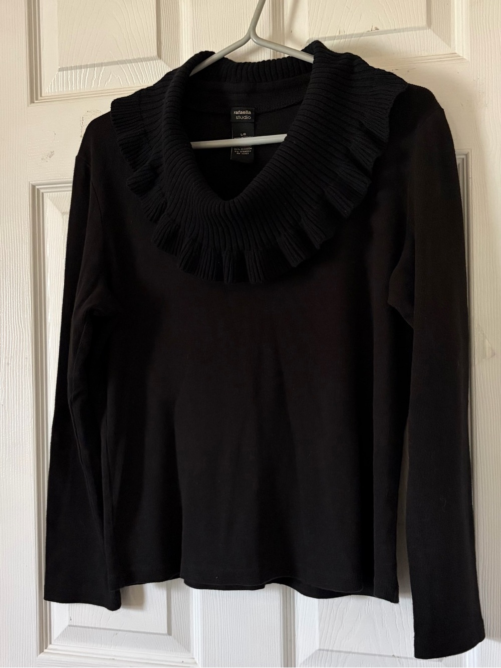 Rafaella Black Ruffle Collar Turtleneck Sweater women’s Sz L